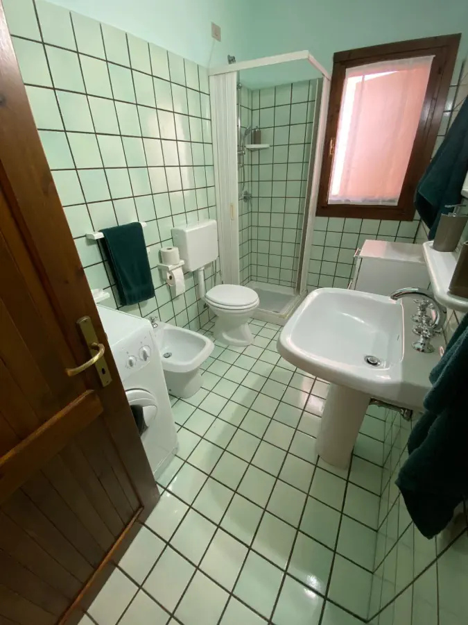 casa-andrea-bathroom